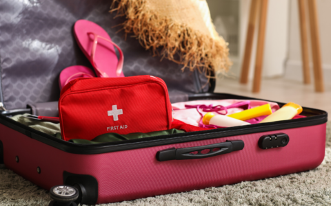 Can You Fly with Cellulitis? Risks, Precautions, and Insurance