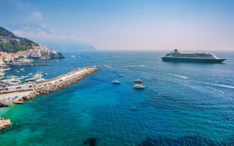Senior Travel Hacks: Best Holiday Destinations for Over 70s