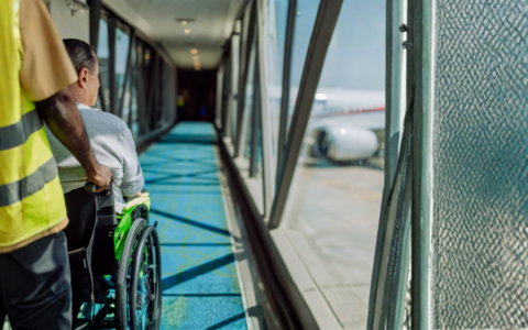 Flying after an operation: Recovery Timelines for Hip and Knee Replacements