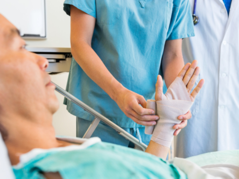 How much does it cost to stay in hospital abroad?